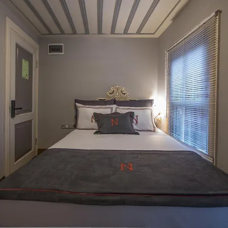 Nia Sultanahmet ホテル